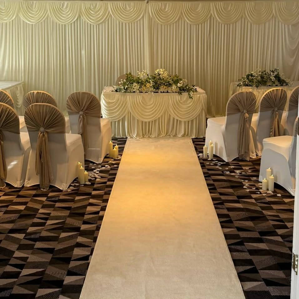 Mercure Hotel - wedding styling by Simply Elegant Hire